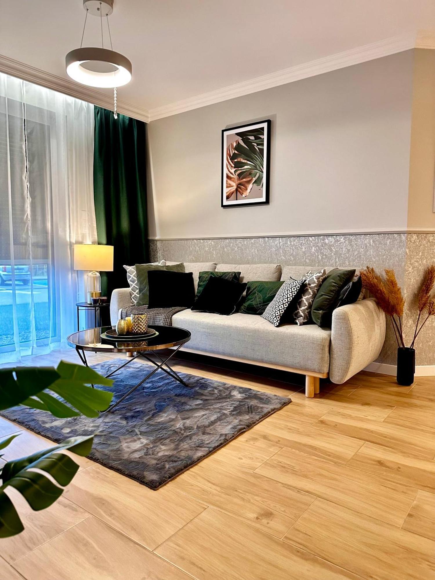 Apartamenty Kielce- Klonowa Nad Zalewem, 1-13 Osob, Faktura, Parking, Centrum Buitenkant foto